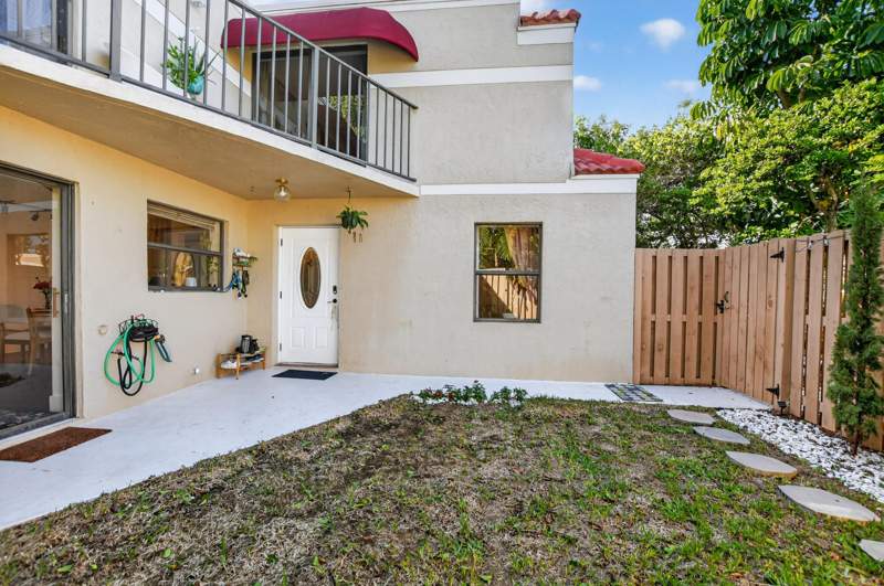 3 bedroom Townhouse at 4005 Village Drive #B, Le Village De Provence 2, Delray Beach — photo 4