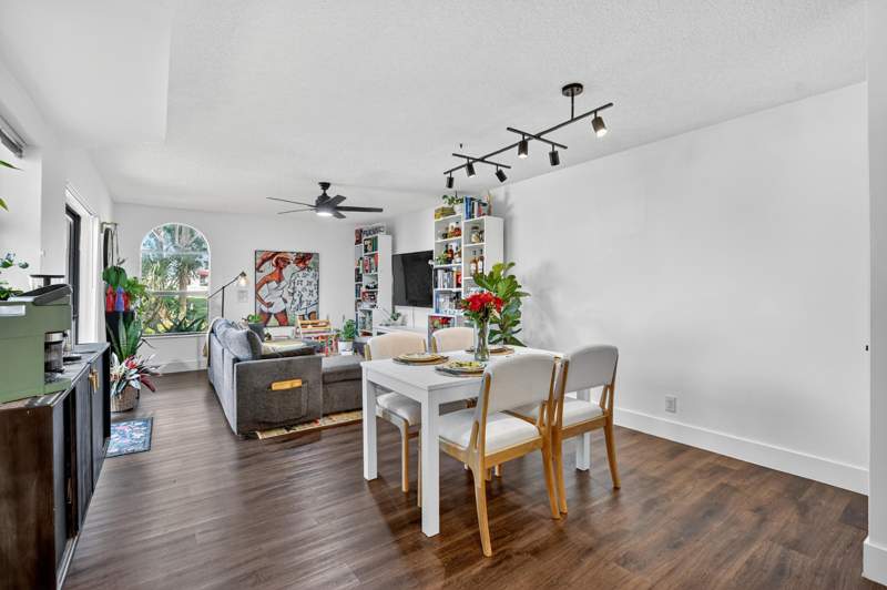 3 bedroom Townhouse at 4005 Village Drive #B, Le Village De Provence 2, Delray Beach — photo 5