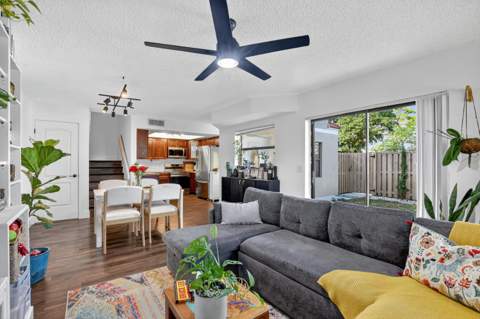 4005 Village Drive #B, Delray Beach FL - photo 9 of 35