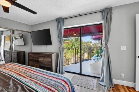 4005 Village Drive #B, Delray Beach FL - photo 21 of 35