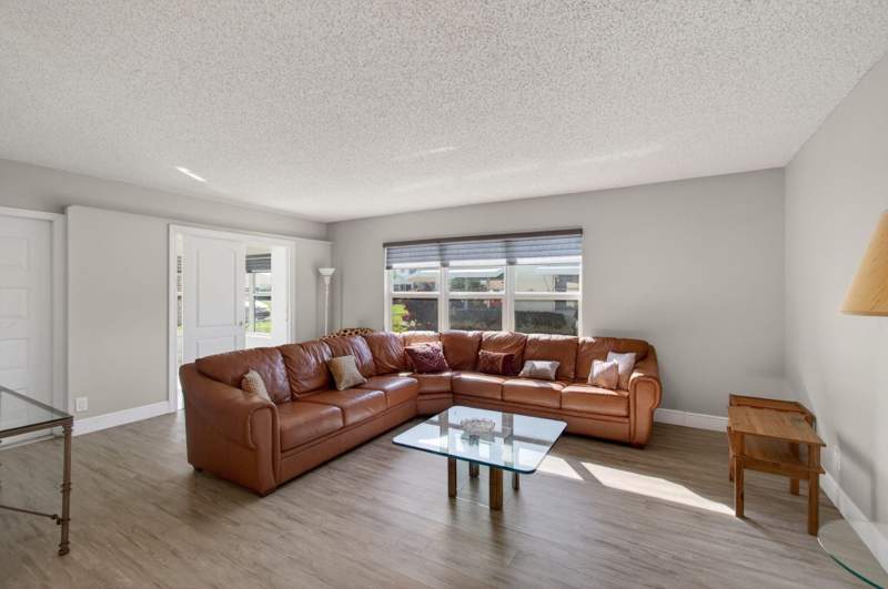 2 bedroom Villa at 5392 Lakefront Boulevard #A, High Point Of Delray West, Delray Beach — photo 5