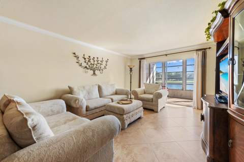 3204 Portofino Point #H2, Coconut Creek FL - photo 12 of 115