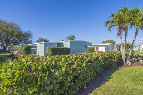 485 Onyx Way, Jensen Beach FL - photo 21 of 25