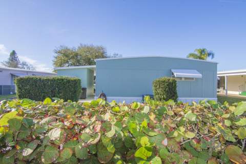 485 Onyx Way, Jensen Beach FL - photo 23 of 25