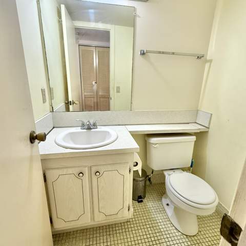 122 Oakridge I, Deerfield Beach FL - photo 11 of 48