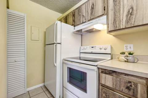 618 Sea Pine Way #A2, Greenacres FL - photo 14 of 41