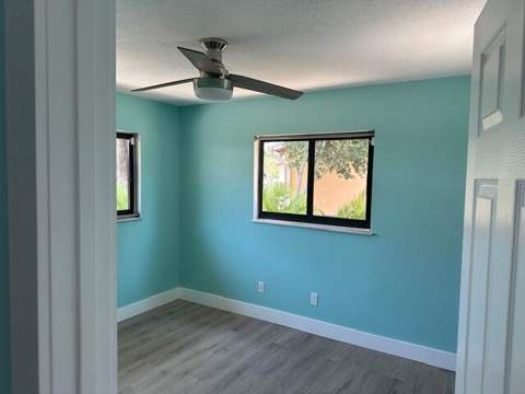 907 SE Lake Street, Stuart FL - photo 10 of 23