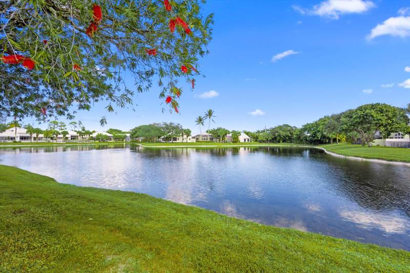 2 bedroom Single Family Residence at 1020 Lytham Court, Breakers WEST/The Colony, West Palm Beach — photo 3