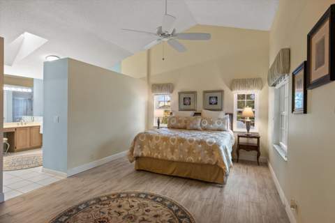 1020 Lytham Court, West Palm Beach FL - photo 13 of 44