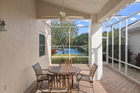 1020 Lytham Court, West Palm Beach FL - photo 12 of 44
