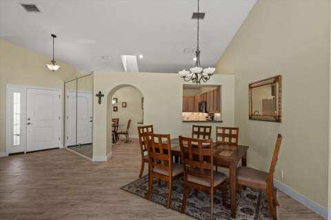 1020 Lytham Court, West Palm Beach FL - photo 6 of 44