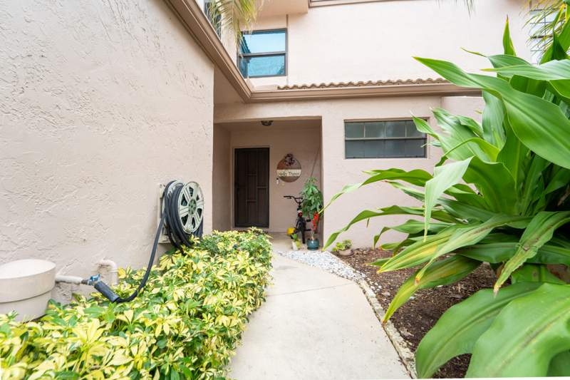 2 bedroom Condominium at 1672 Cypress Pointe Drive #1a, Westwood At Cypress Run Condo, Coral Springs — photo 2