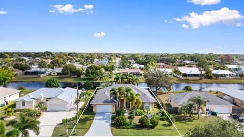 2019 SE Mantua Street, Port St. Lucie FL - photo 16 of 33