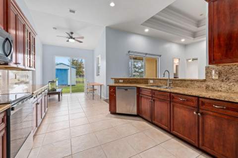 2019 SE Mantua Street, Port St. Lucie FL - photo 6 of 33