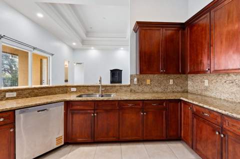 2019 SE Mantua Street, Port St. Lucie FL - photo 8 of 33