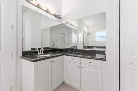 2019 SE Mantua Street, Port St. Lucie FL - photo 14 of 33