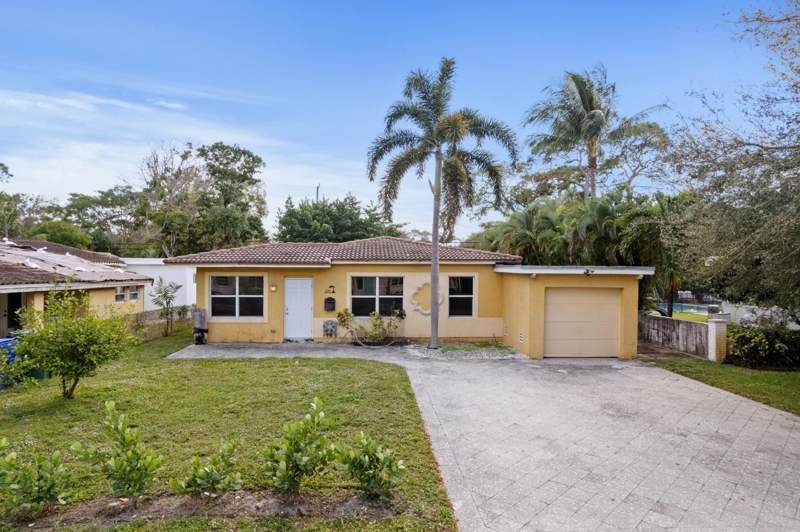 3 bedroom Single Family Residence at 516 SW 17th Street, Lauderdale, Fort Lauderdale — photo 4