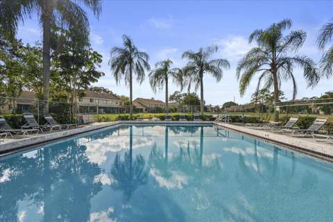 605 Maplewood Drive, Greenacres FL - photo 18 of 20