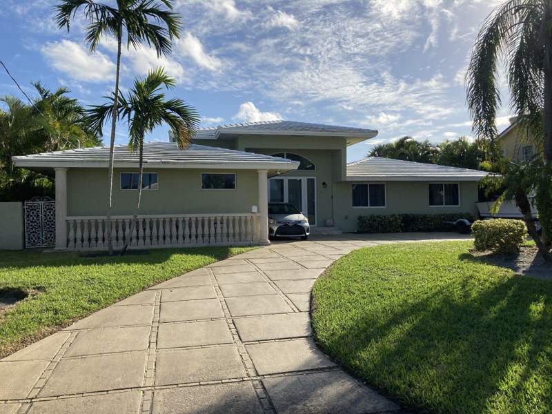 4 bedroom Single Family Residence at 2740 NE 10th Street, Harbor Village Sec G, Pompano Beach — photo 2