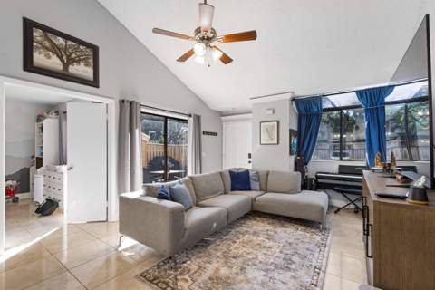 7176 Sportsmans Drive, North Lauderdale FL - photo 7 of 50