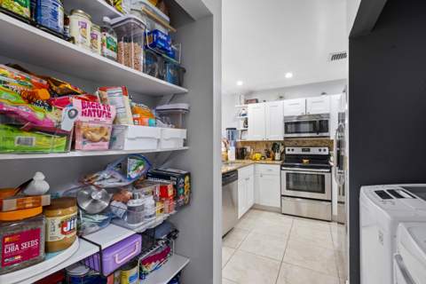 7176 Sportsmans Drive, North Lauderdale FL - photo 16 of 50