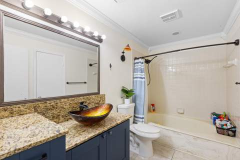 7176 Sportsmans Drive, North Lauderdale FL - photo 17 of 50