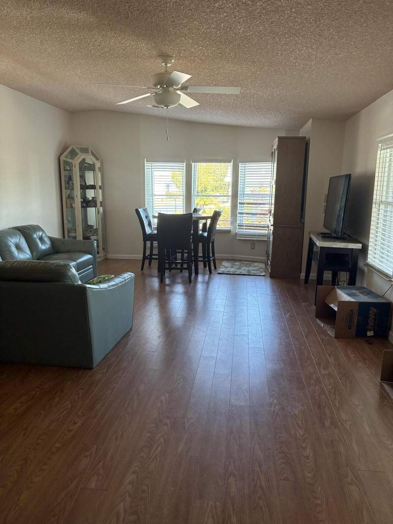 2 bedroom Manufactured Home at 7162 SE Sweetwood Terrace, Pinelake Gardens & Estates, Stuart — photo 3
