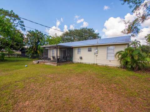 542 SE Faith Terrace, Port St. Lucie FL - photo 23 of 25