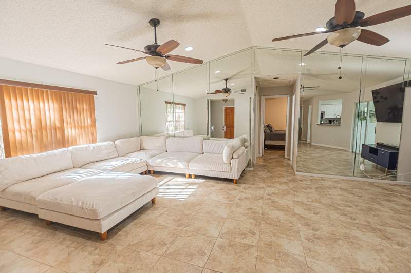 3 bedroom Single Family Residence at 4418 SW Farmington Street, Port St Lucie Section 33, Port St. Lucie — photo 4