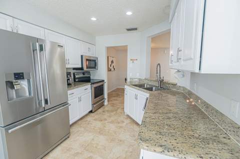 4418 SW Farmington Street, Port St. Lucie FL - photo 8 of 25