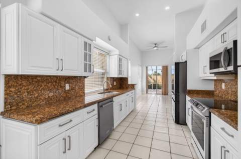7848 Travlers Tree Drive, Boca Raton FL - photo 19 of 61