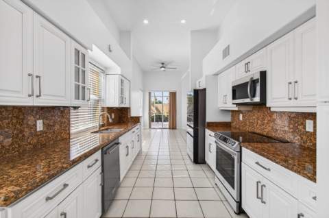 7848 Travlers Tree Drive, Boca Raton FL - photo 21 of 61