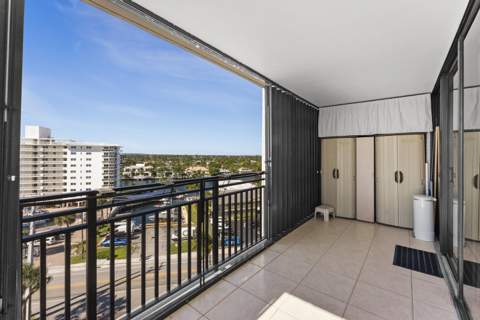 1167 Hillsboro Mile #709, Hillsboro Beach FL - photo 13 of 59