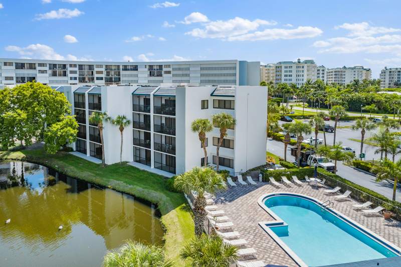 1 bedroom Condominium at 1605 S Us Highway 1 #A106, Sea Rise Condo, Jupiter — photo 2