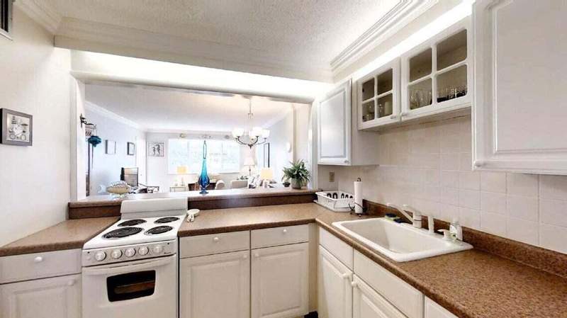 1 bedroom Condominium at 2616 Garden Drive #209, Lake Clarke Gardens Condo 9, Lake Worth — photo 2