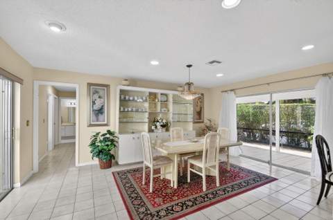 6730 Starkeys Place, Lake Worth FL - photo 12 of 43