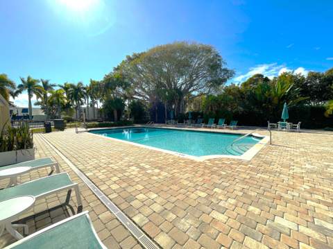 3 Royal Palm Way #205, Boca Raton FL - photo 22 of 27
