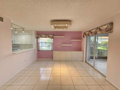 9963 Seacrest Circle #101, Boynton Beach FL - photo 9 of 27