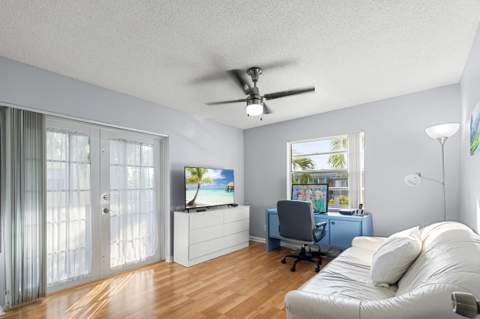 605 Flanders M, Delray Beach FL - photo 13 of 49