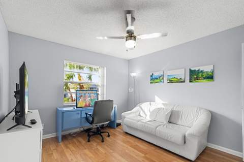 605 Flanders M, Delray Beach FL - photo 14 of 49
