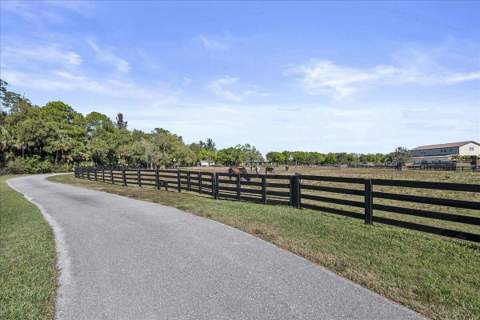 10975 Randolph Siding Road, Jupiter FL - photo 6 of 98