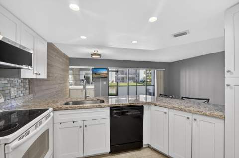 1605 S Us Highway 1 #D105, Jupiter FL - photo 9 of 69