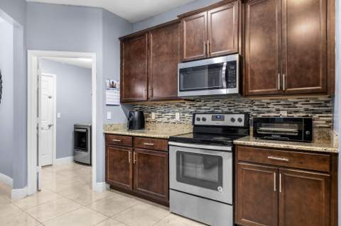1585 SW Merchant Lane, Port St. Lucie FL - photo 13 of 39