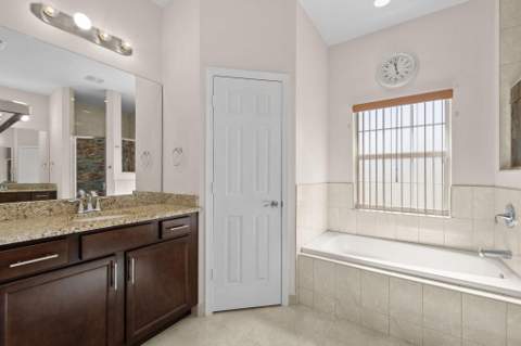 1585 SW Merchant Lane, Port St. Lucie FL - photo 21 of 39