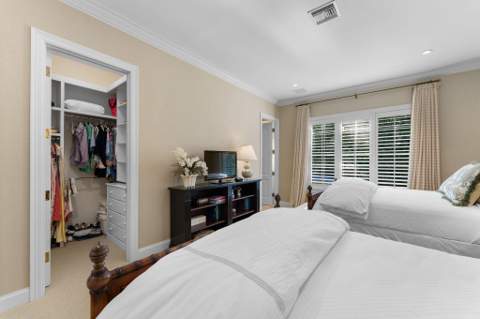 1155 Lake House Drive, North Palm Beach FL - photo 21 of 49
