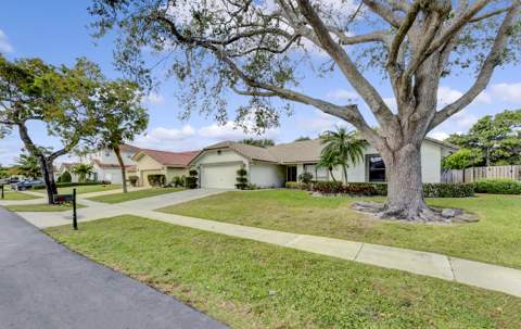 7379 London Lane, Boca Raton FL - photo 6 of 35