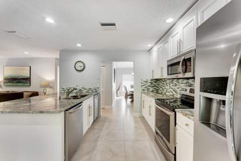 7379 London Lane, Boca Raton FL - photo 18 of 35