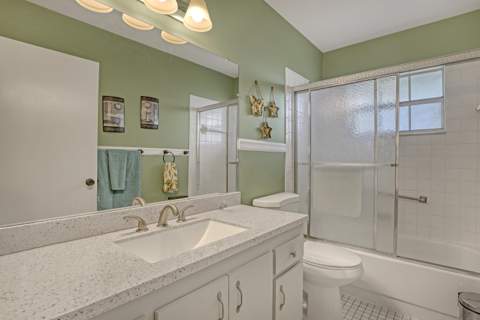 553 Covered Bridge Boulevard, Lake Worth FL - photo 14 of 43