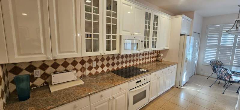 3 bedroom Townhouse at 179 Las Brisas Circle, Las Brisas, Hypoluxo — photo 5
