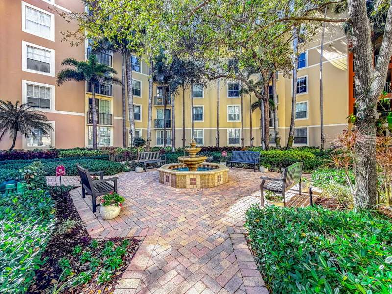2 bedroom Condominium at 630 S Sapodilla Avenue #218, Courtyards In Cityplace Condo, West Palm Beach — photo 4